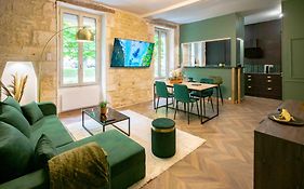 ### Charmant Appartement Avec Jacuzzi -Option- ###